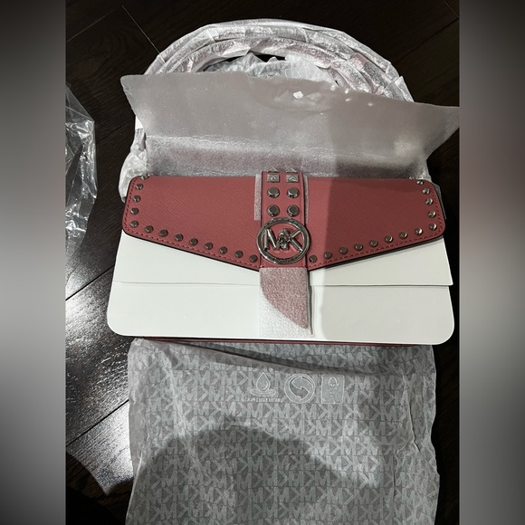 Greenwich Medium Studded Saffiano Leather Shoulder Bag in Rose - Picture 6 of 6